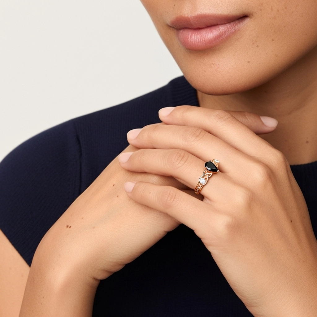 Vintage Unique Pear 2.00ct Cubic Zirconia Engagement Ring