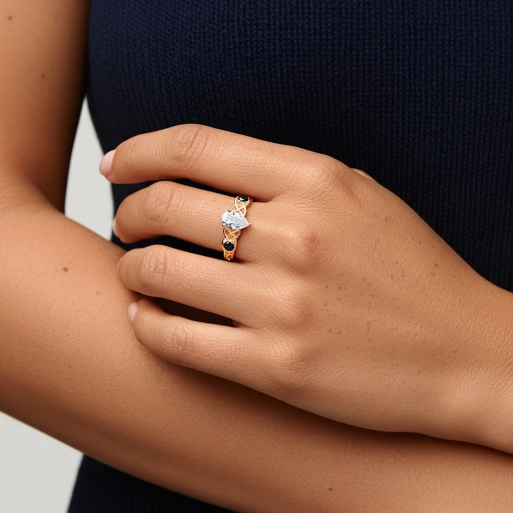 Vintage Unique Pear 2.00ct Cubic Zirconia Engagement Ring