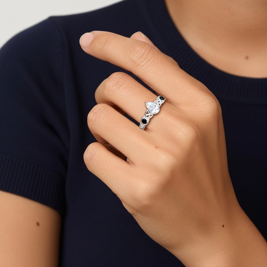 Vintage Unique Pear 2.00ct Cubic Zirconia Engagement Ring