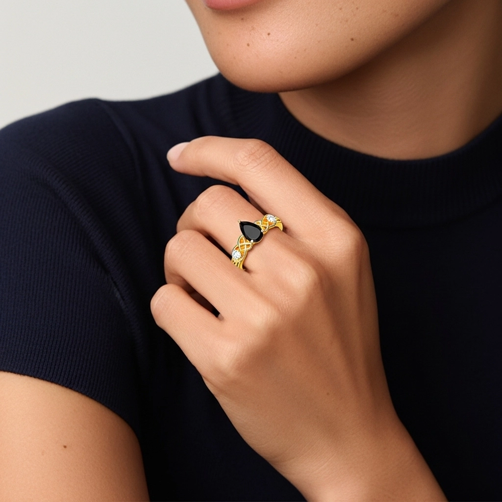 Vintage Unique Pear 2.00ct Cubic Zirconia Engagement Ring