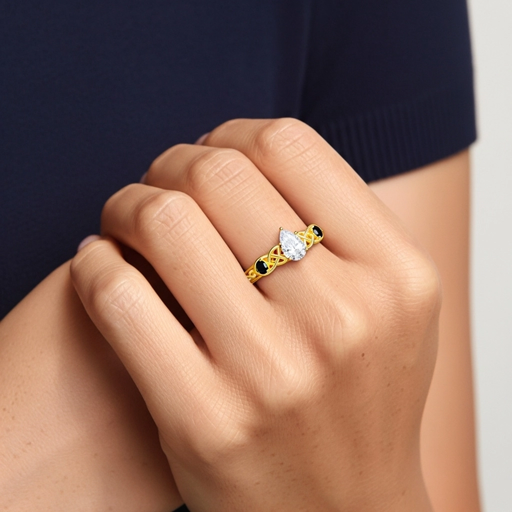 Vintage Unique Pear 2.00ct Cubic Zirconia Engagement Ring