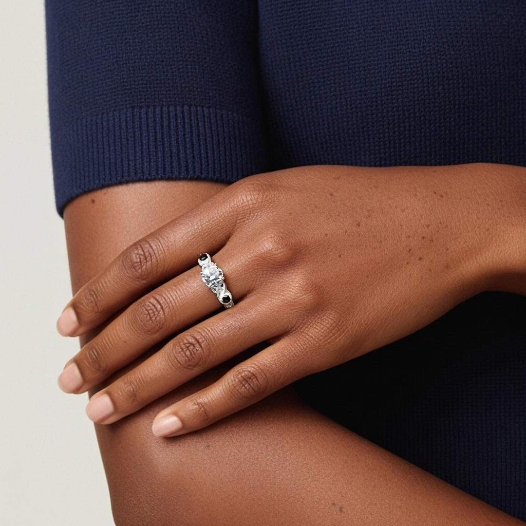 Vintage Unique Round 1.00ct Cubic Zirconia Engagement Ring