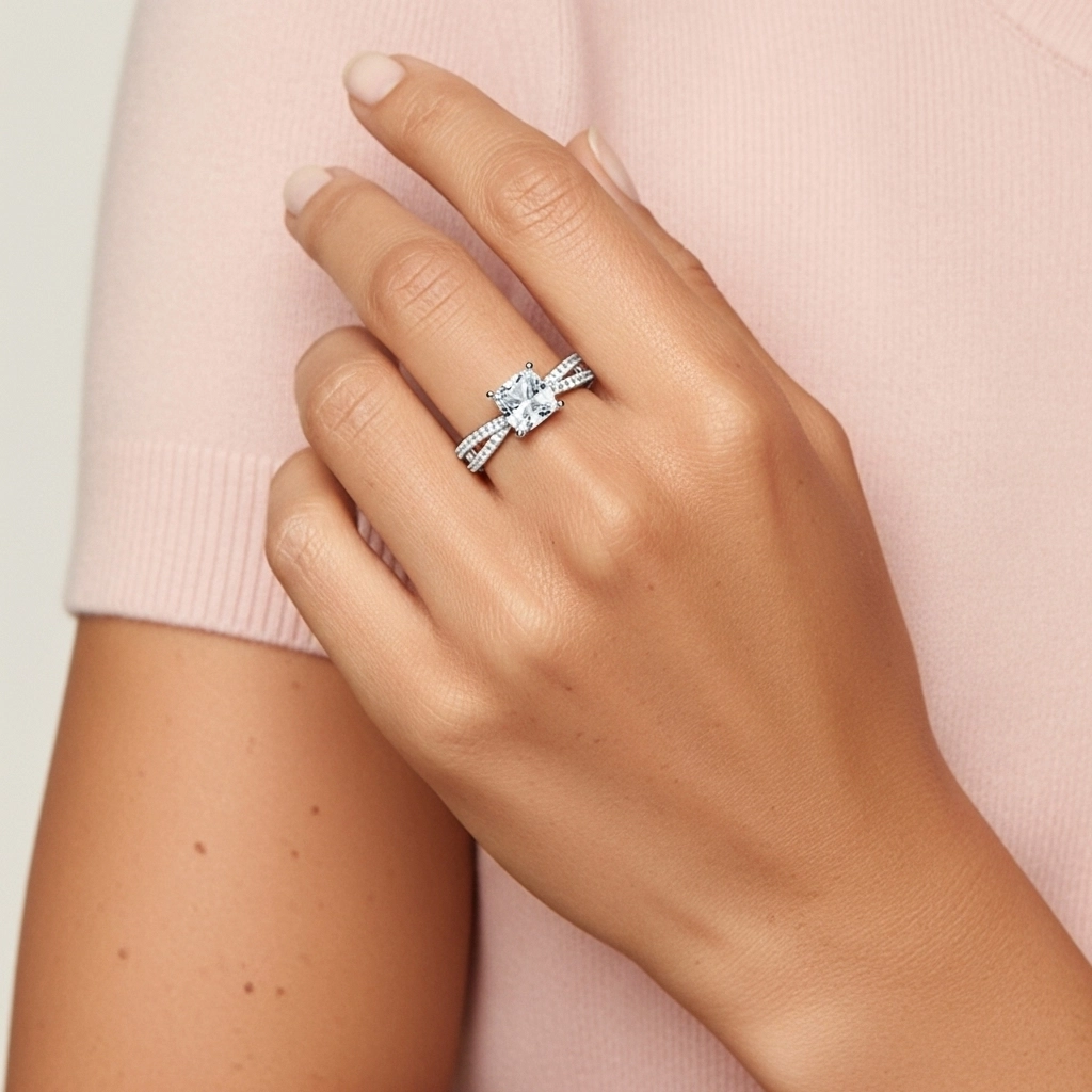 Griffe Bague de fiançailles 1.00ct Moissanite