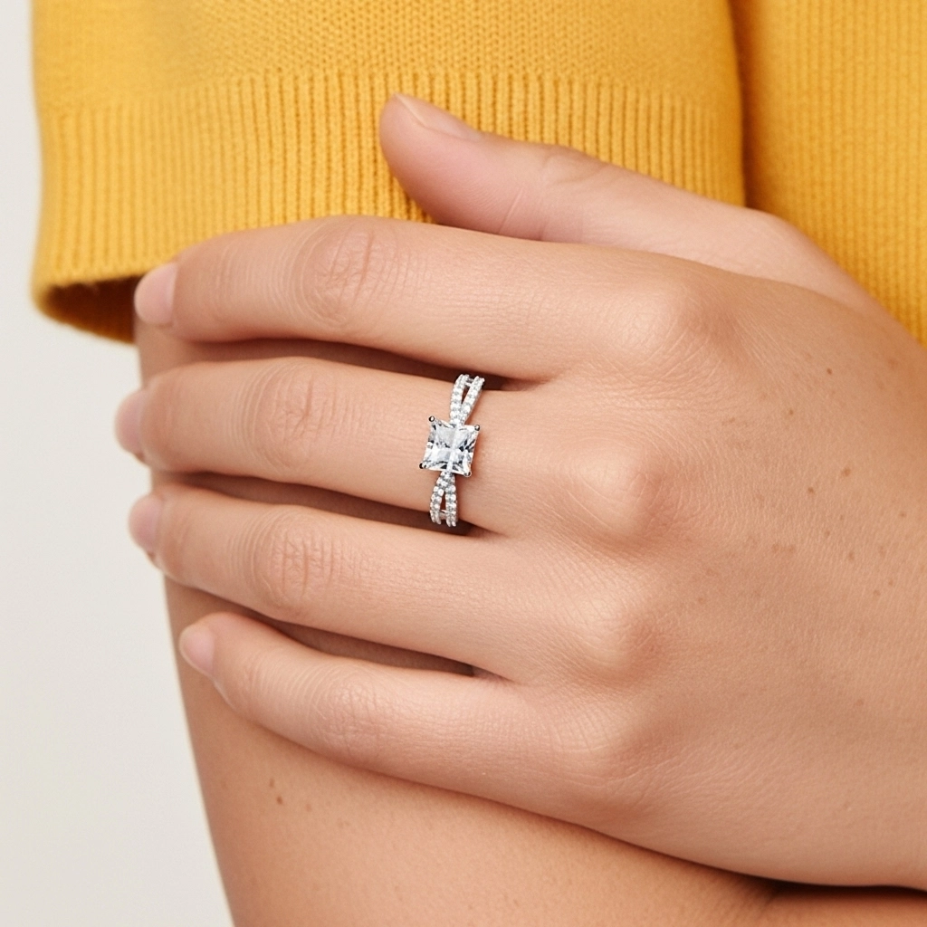 Griffe Bague de fiançailles 1.50ct Moissanite