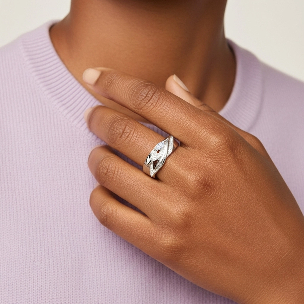 Unique Glory Wing Moissanite Wedding Band