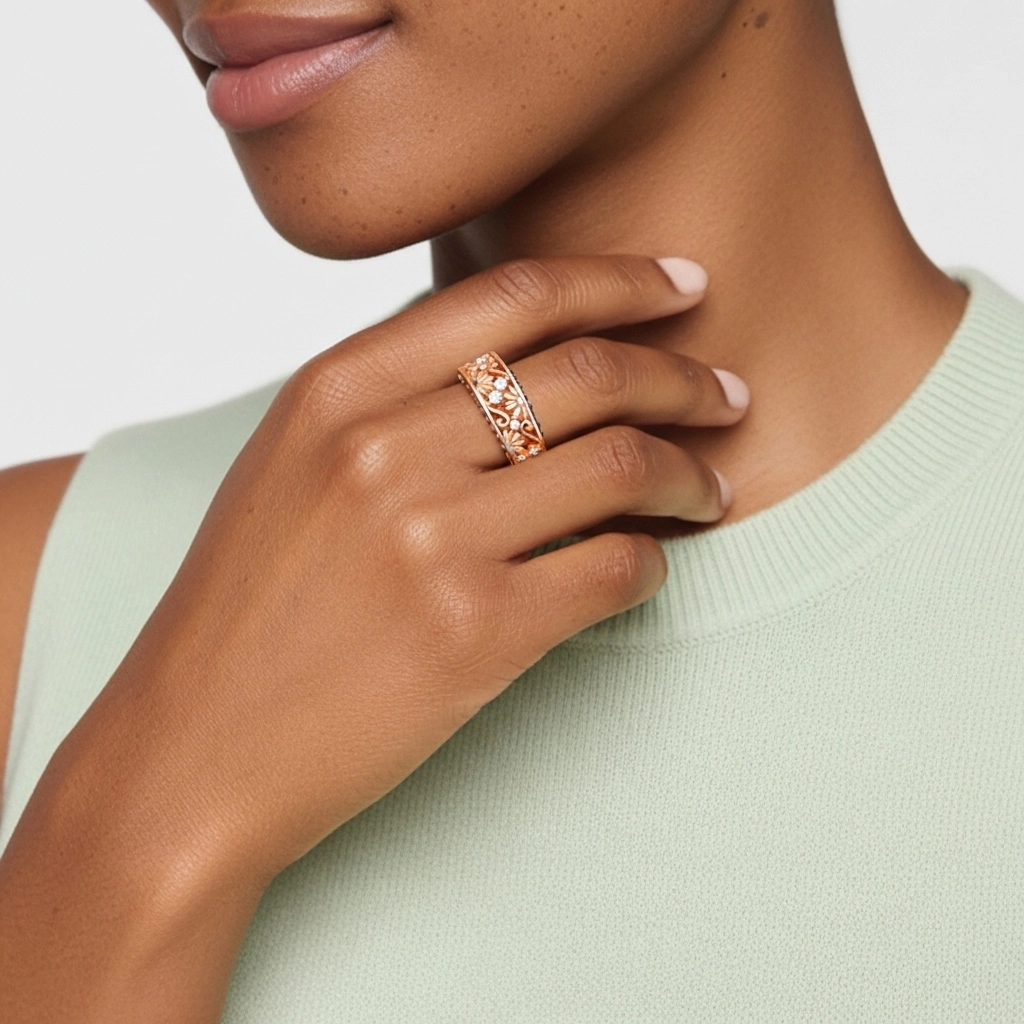 Antique Fleurir Marguerite Relief Moissanite Bague de mariage