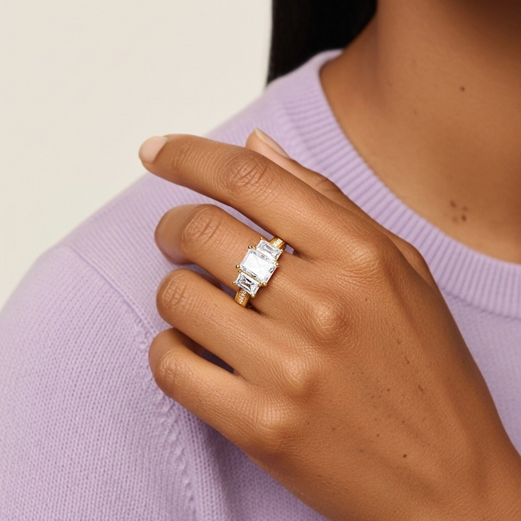 18K Gold Moissanite Engagement Ring