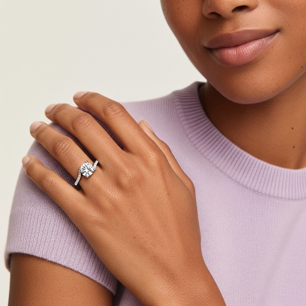 18K White Gold Moissanite Engagement Ring