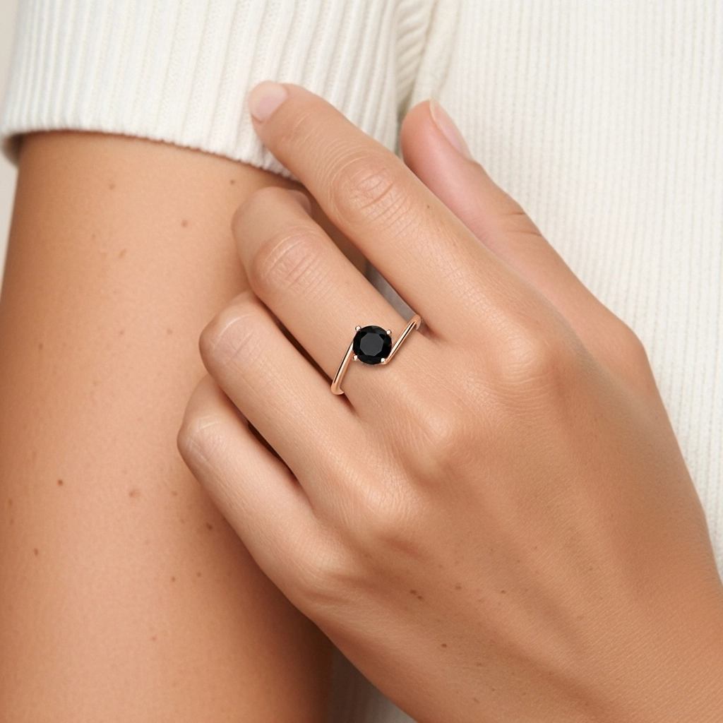 Solitaire East West Engagement Ring 1.00ct Cubic Zirconia