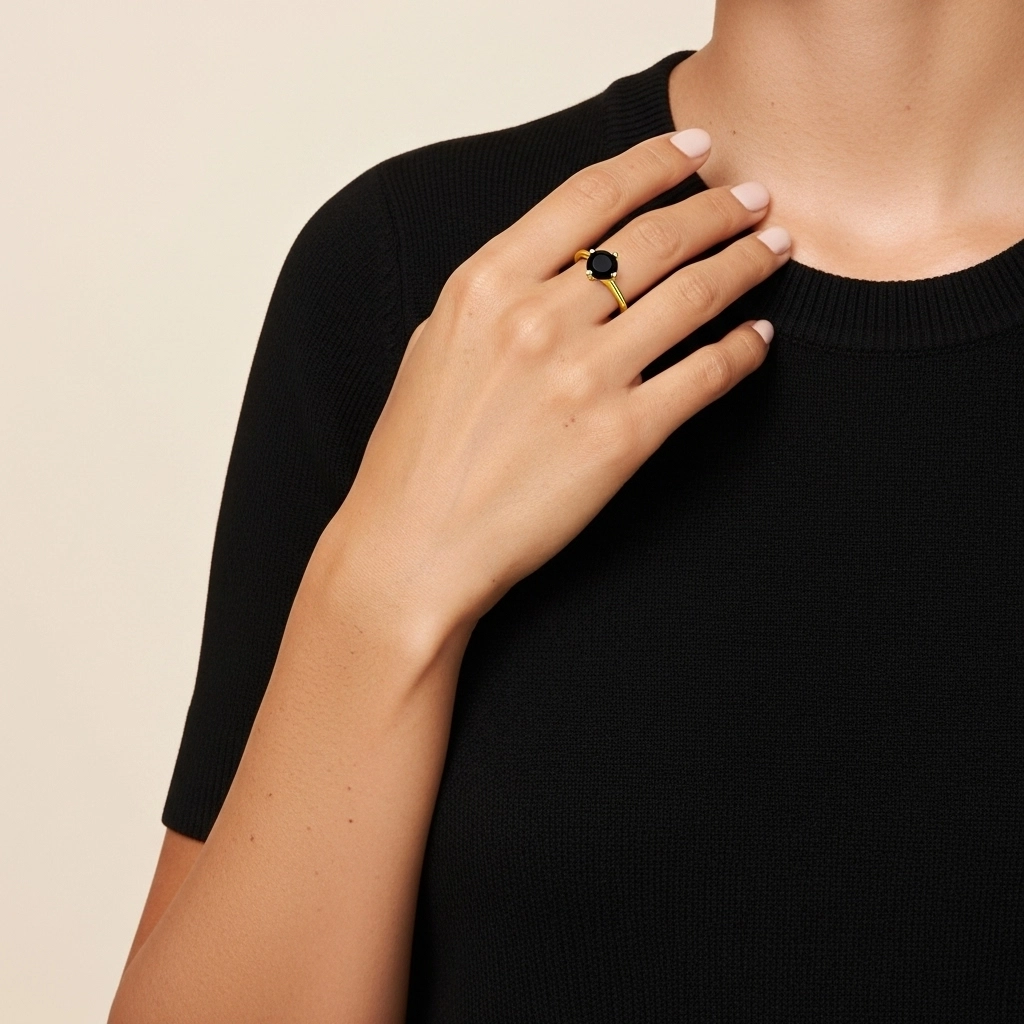 Minimalist Round Cut Engagement Ring