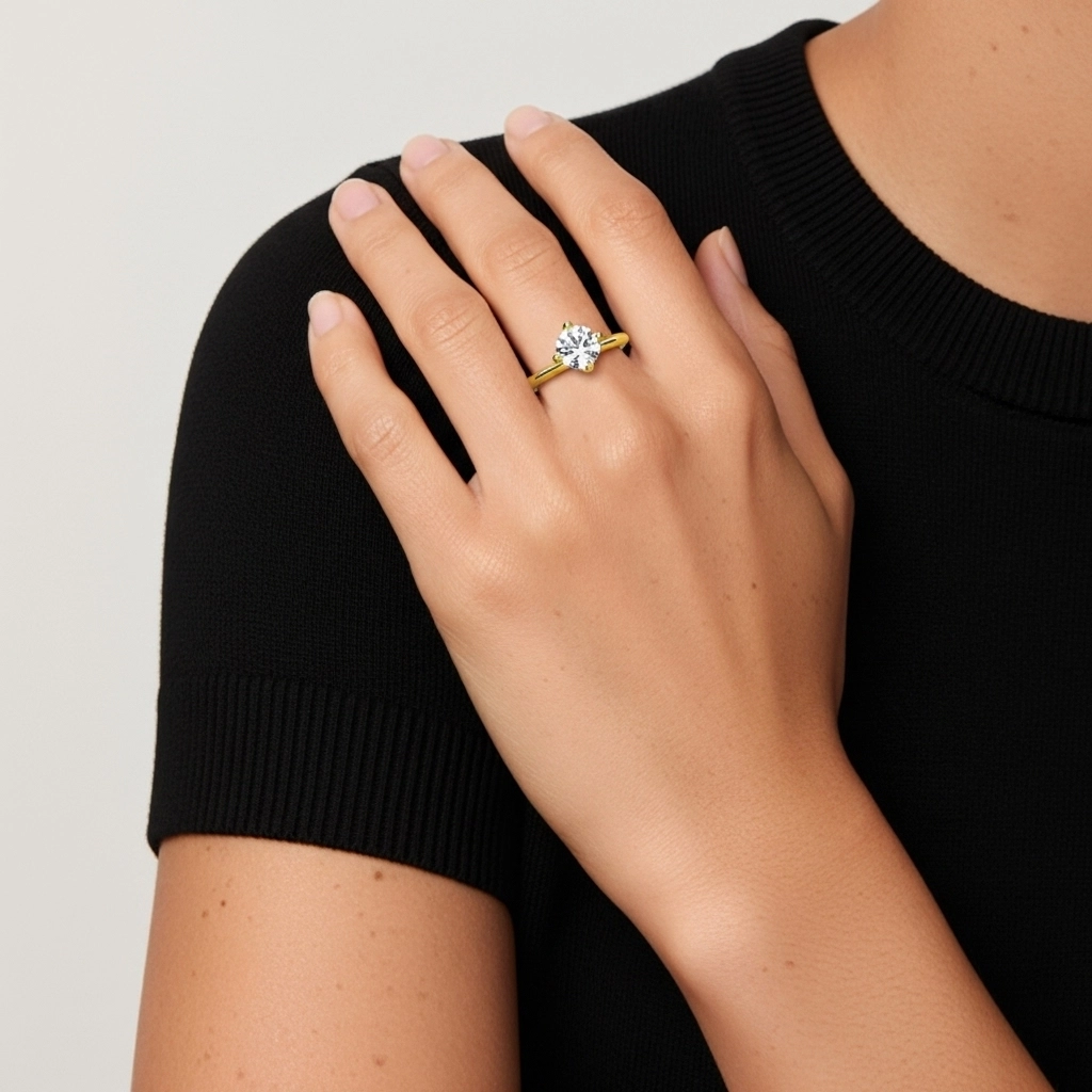 Minimalist Round Cut Engagement Ring