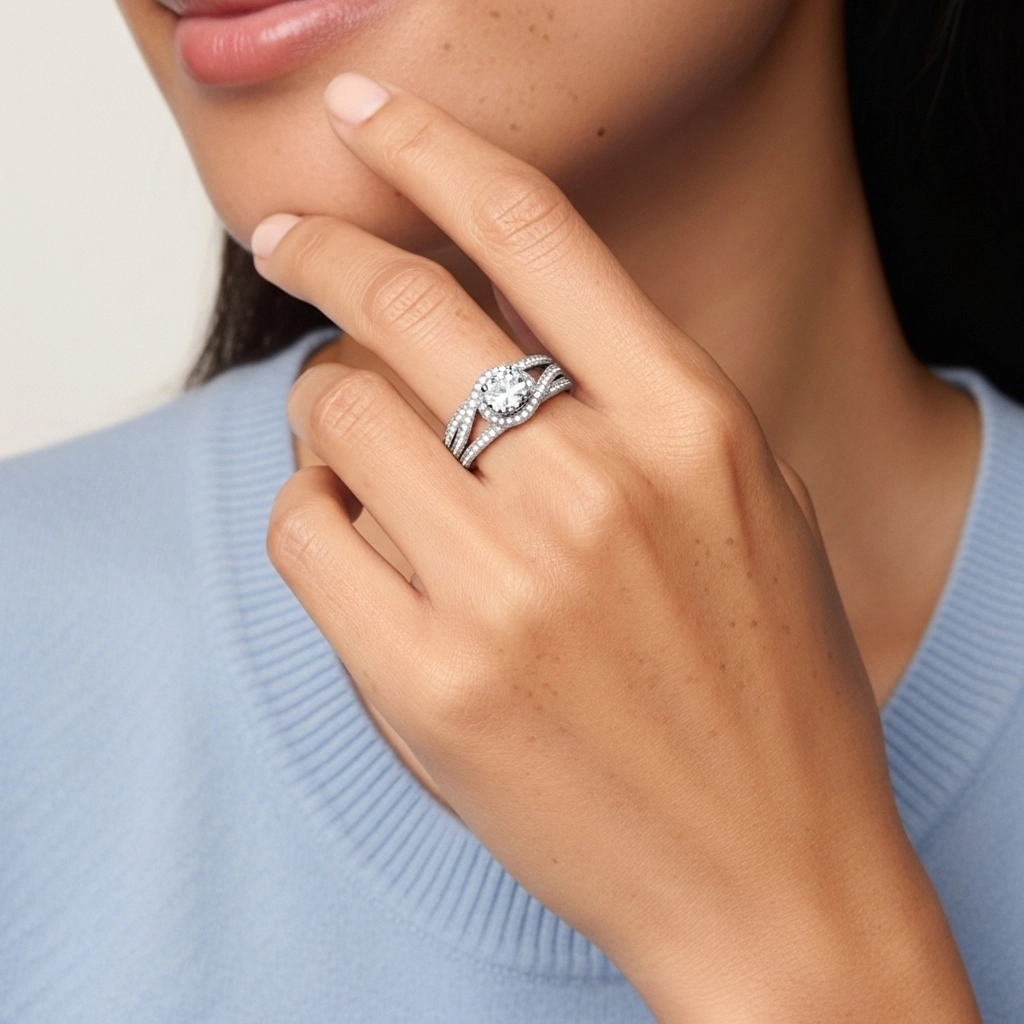 Perlé Halo Pavé Bague de fiançailles 1.00ct Moissanite