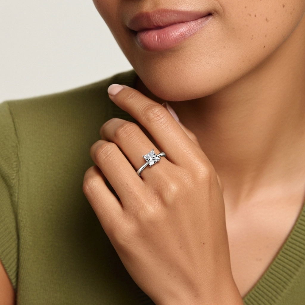 Solitaire Engagement Ring 1.00ct Moissanite