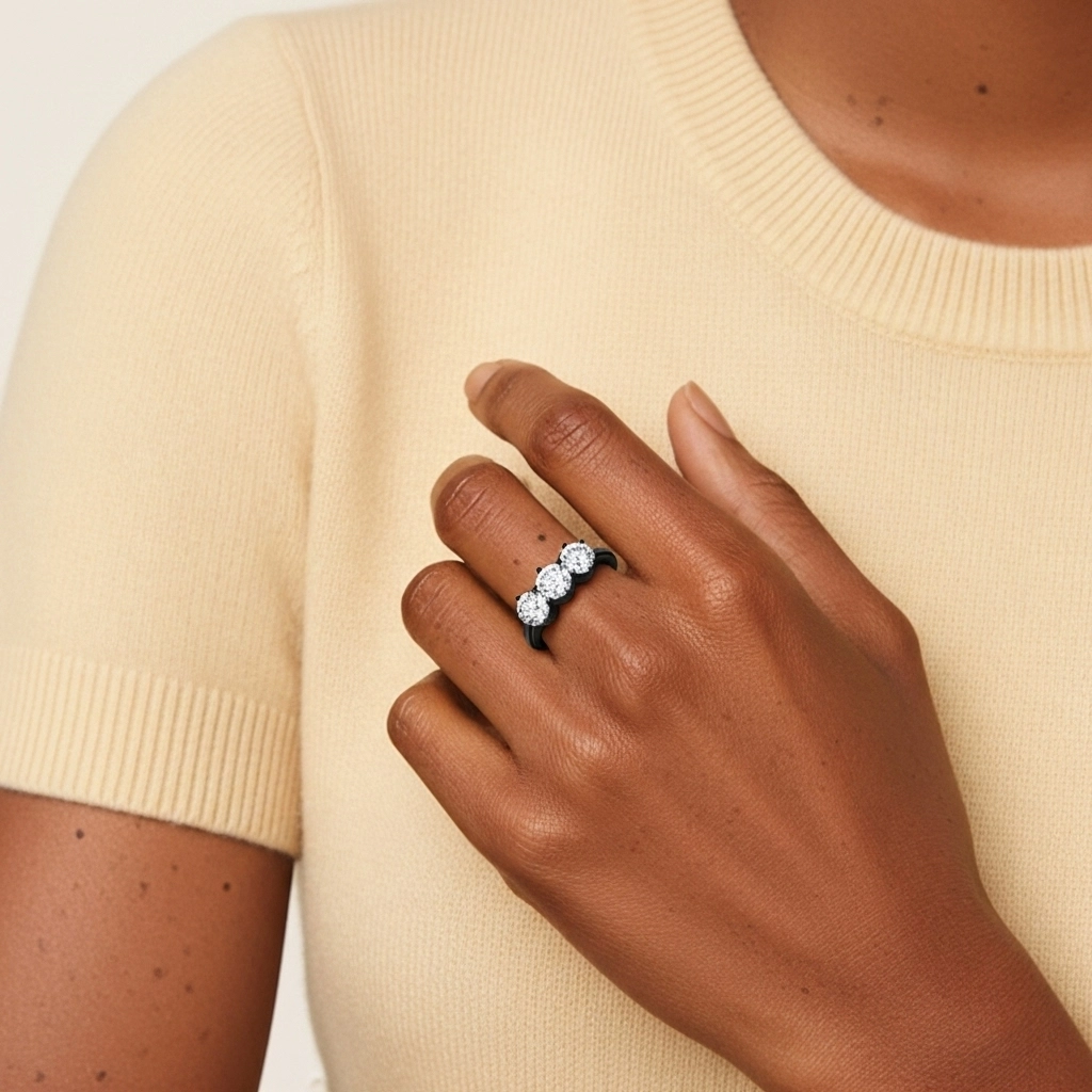 Argent sterling 925 Trois pierres Griffe Tige Traditionnelle Bague de fiançailles