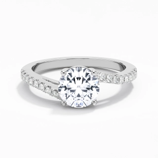 Elegant Round Cut Engagement Ring