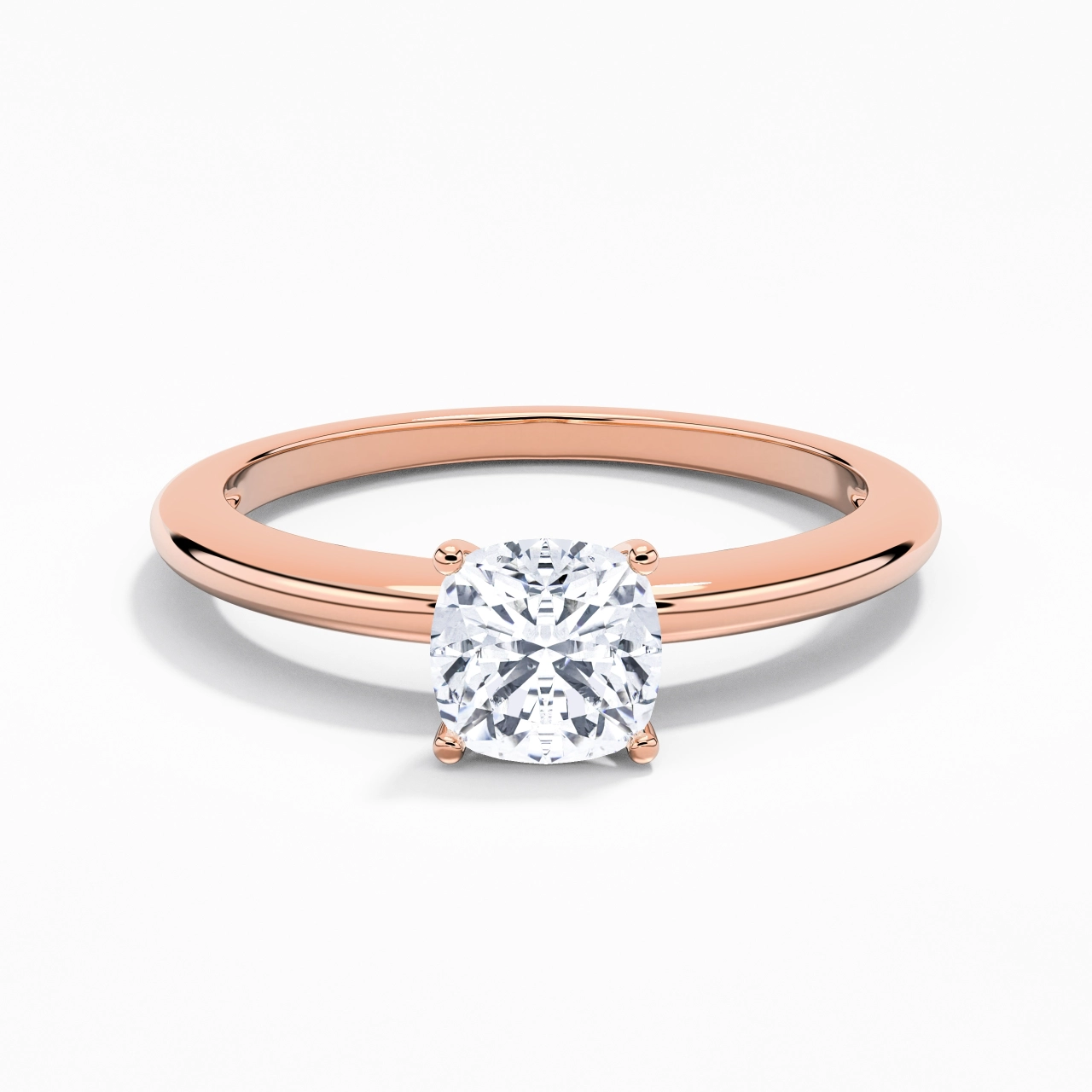 Classique Simple Coussin Coupé Bague de fiançailles