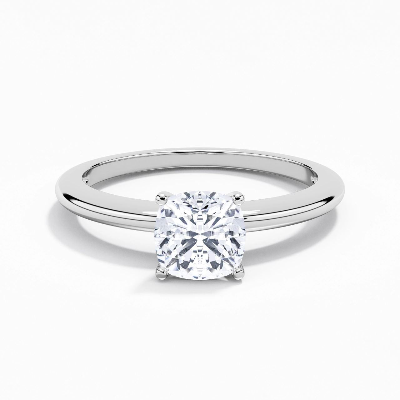 Classique Simple Coussin Coupé Bague de fiançailles