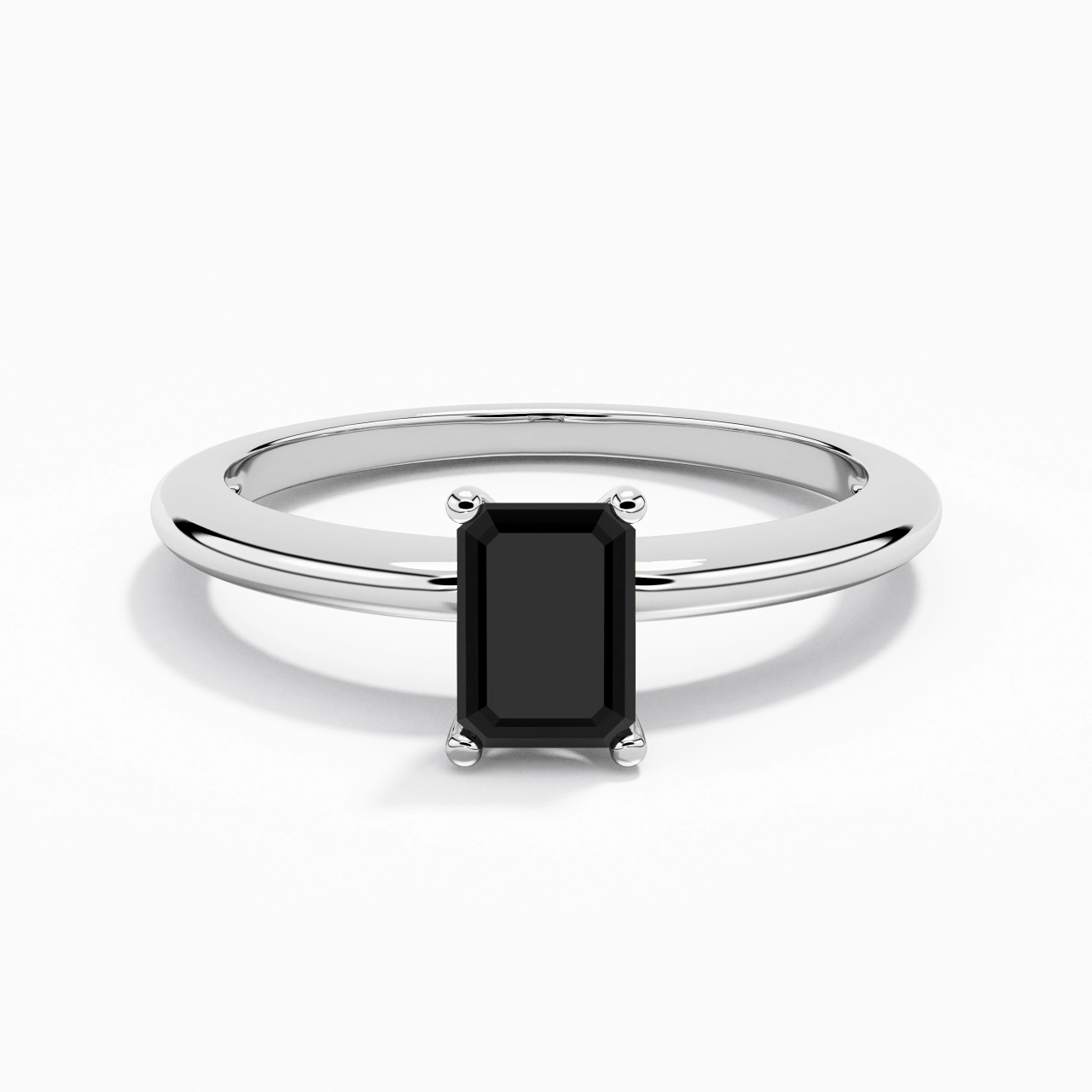 Classique Simple Émeraude Coupé Bague de fiançailles