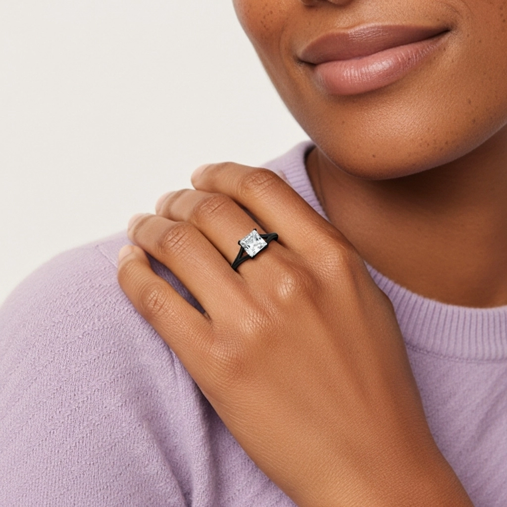 925 Sterling Silver Solitaire Split Shank Engagement Ring