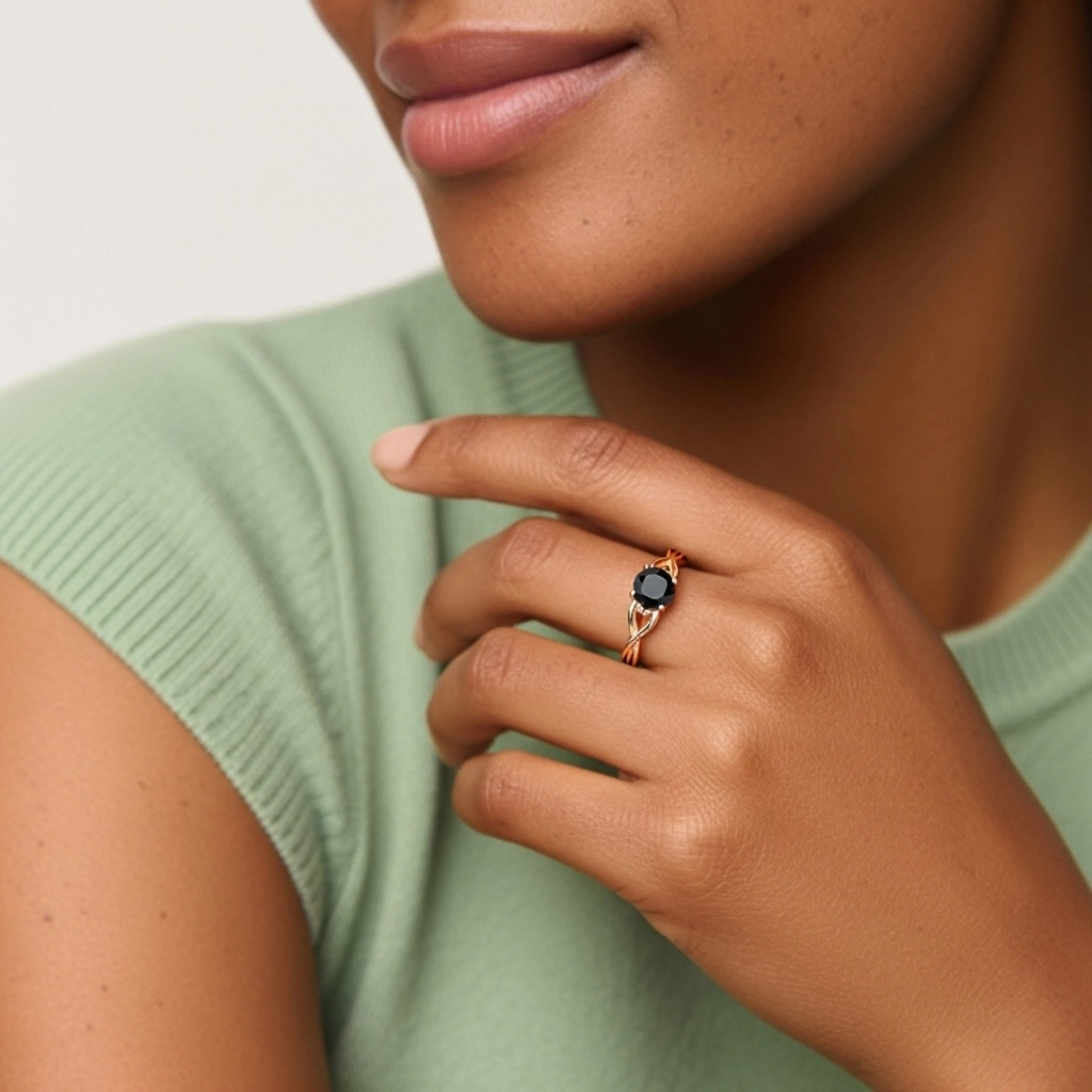 Modern Heart Round Cut Engagement Ring