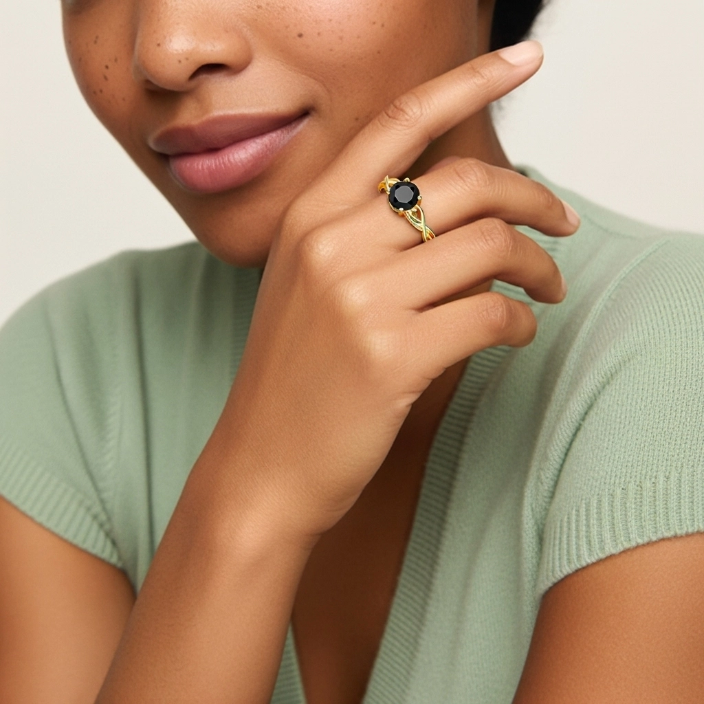 Modern Heart Round Cut Engagement Ring