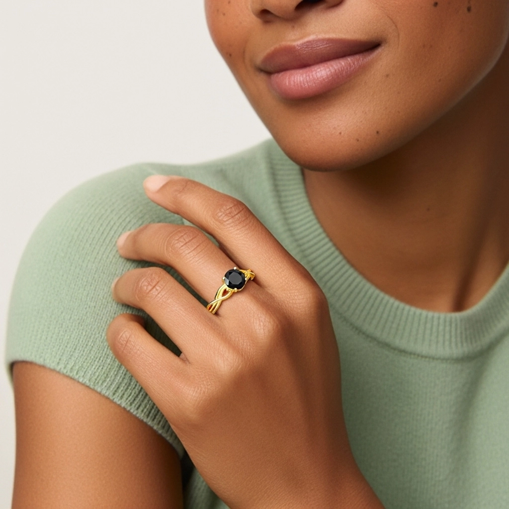 Modern Heart Round Cut Engagement Ring