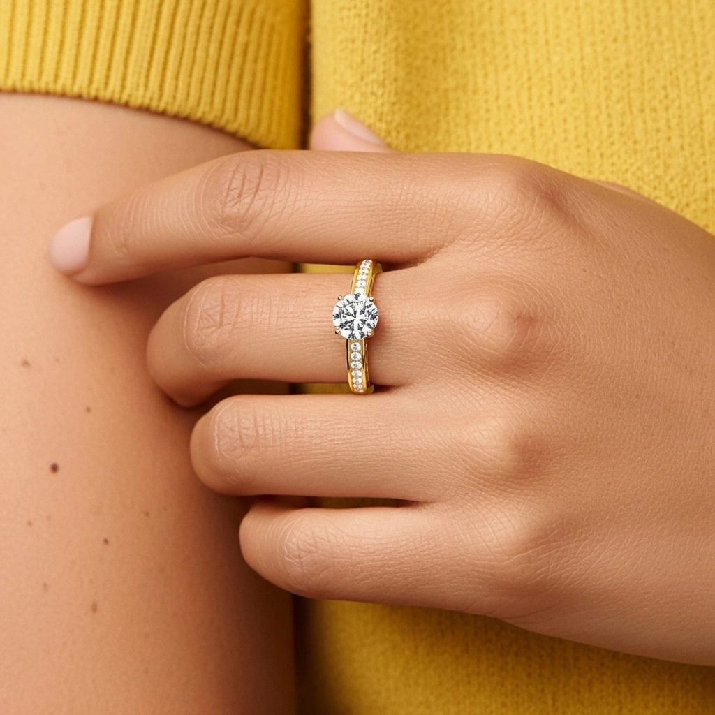 Délicat Rond 1.00ct Moissanite Bague de fiançailles