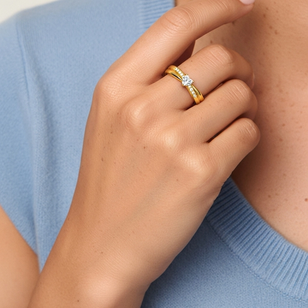 Pavé Promise Ring Moissanite