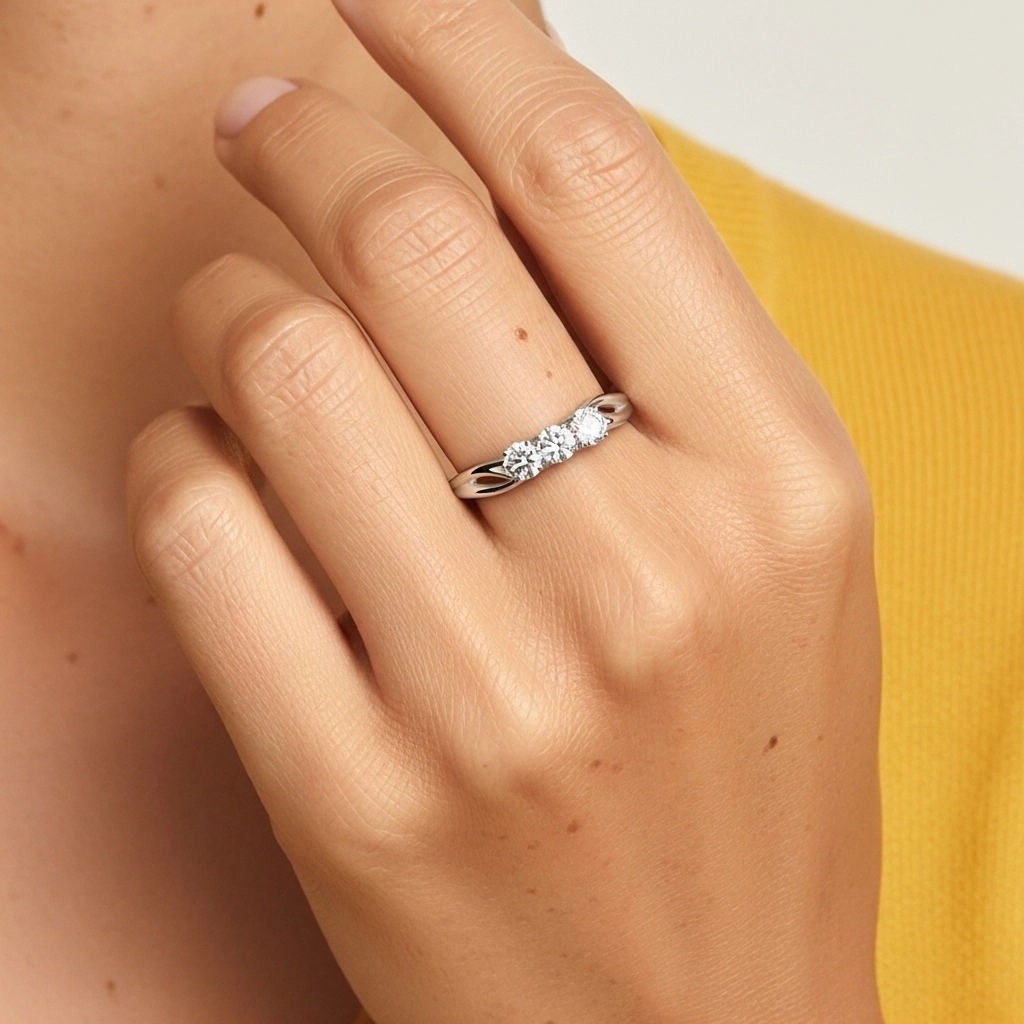 18K White Gold Moissanite Promise Ring