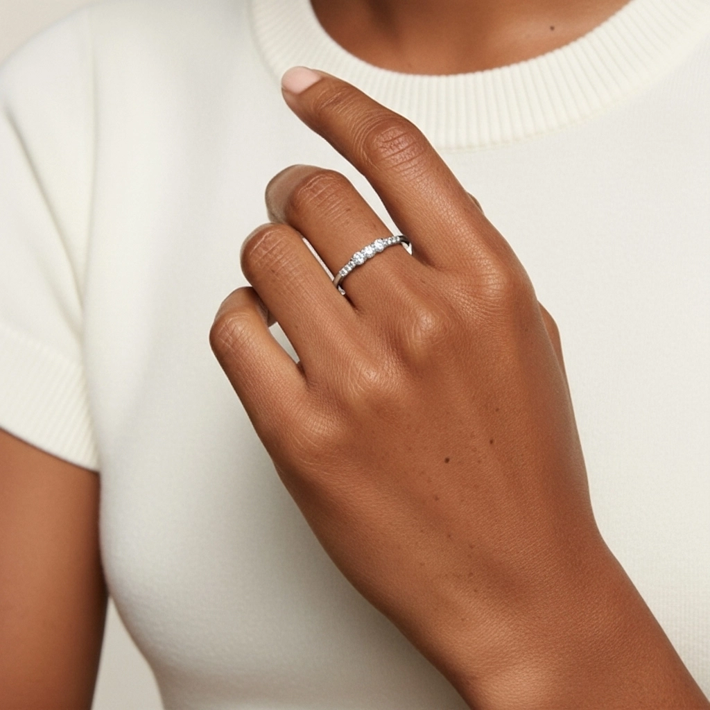 Délicat Empilable Moissanite Bague de mariage