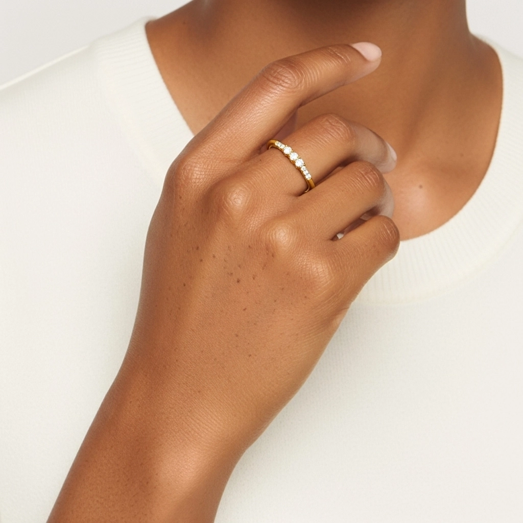 Délicat Empilable Moissanite Bague de mariage