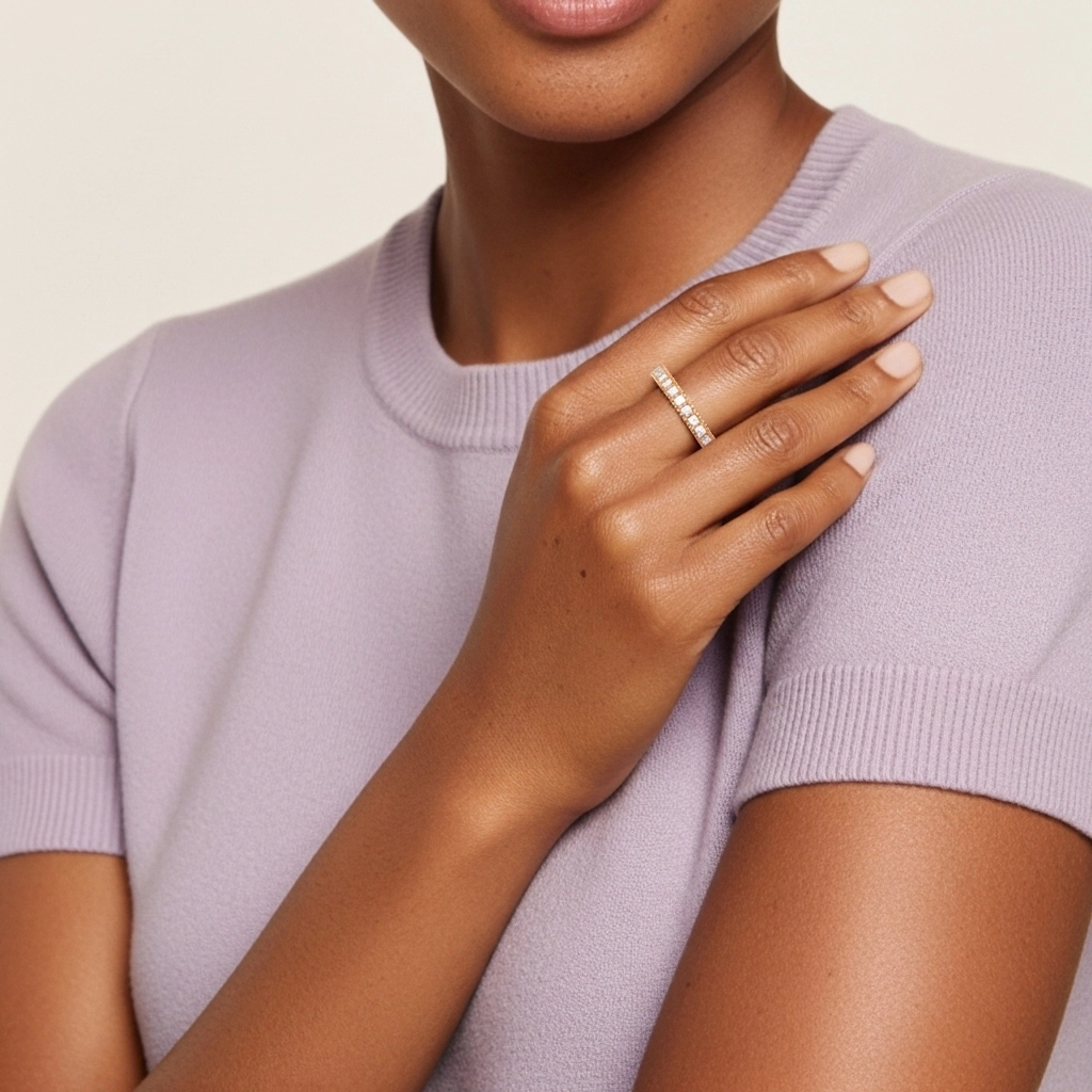 Leaf Milgrain Pavé Wedding Ring