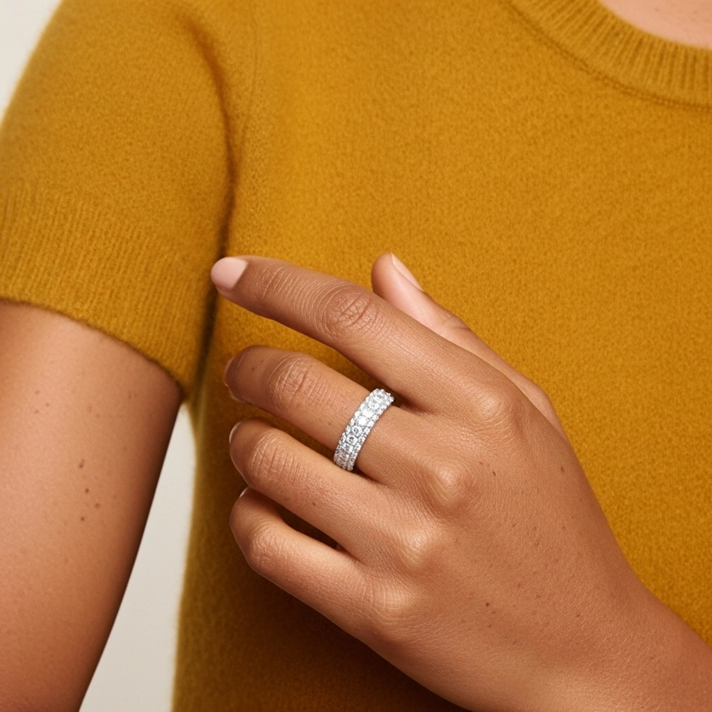 Luxury Moissanite Wedding Ring