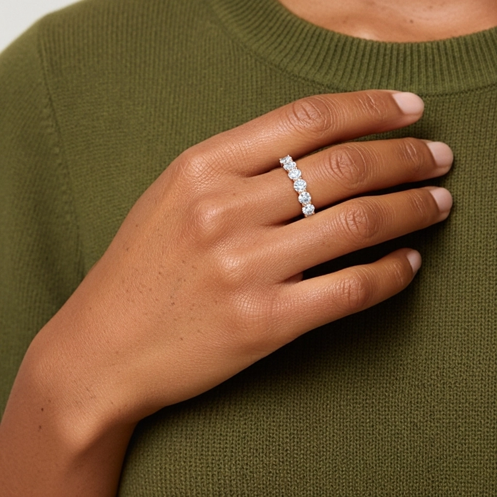 Délicat Empilable Moissanite Bague de mariage