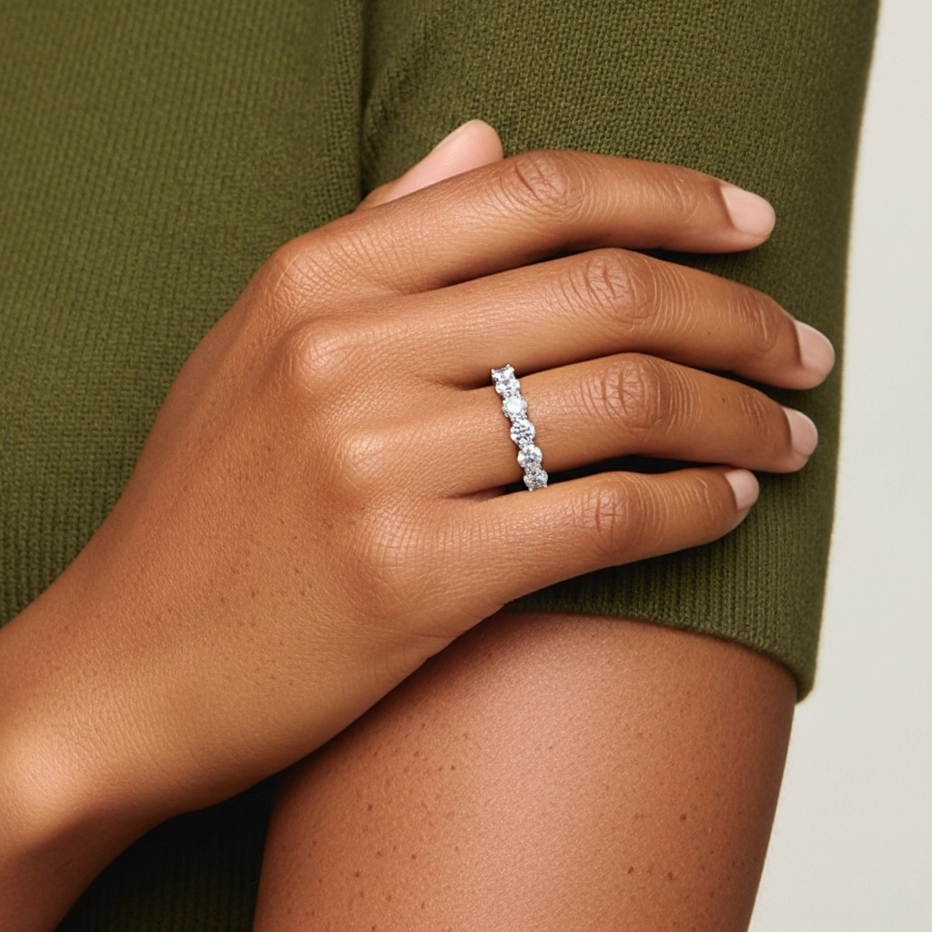 Délicat Empilable Moissanite Bague de mariage