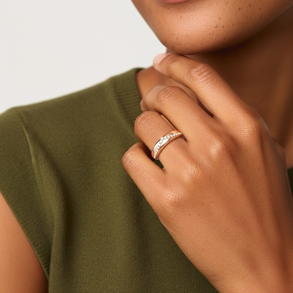 Large Délicat Moissanite Bague de mariage