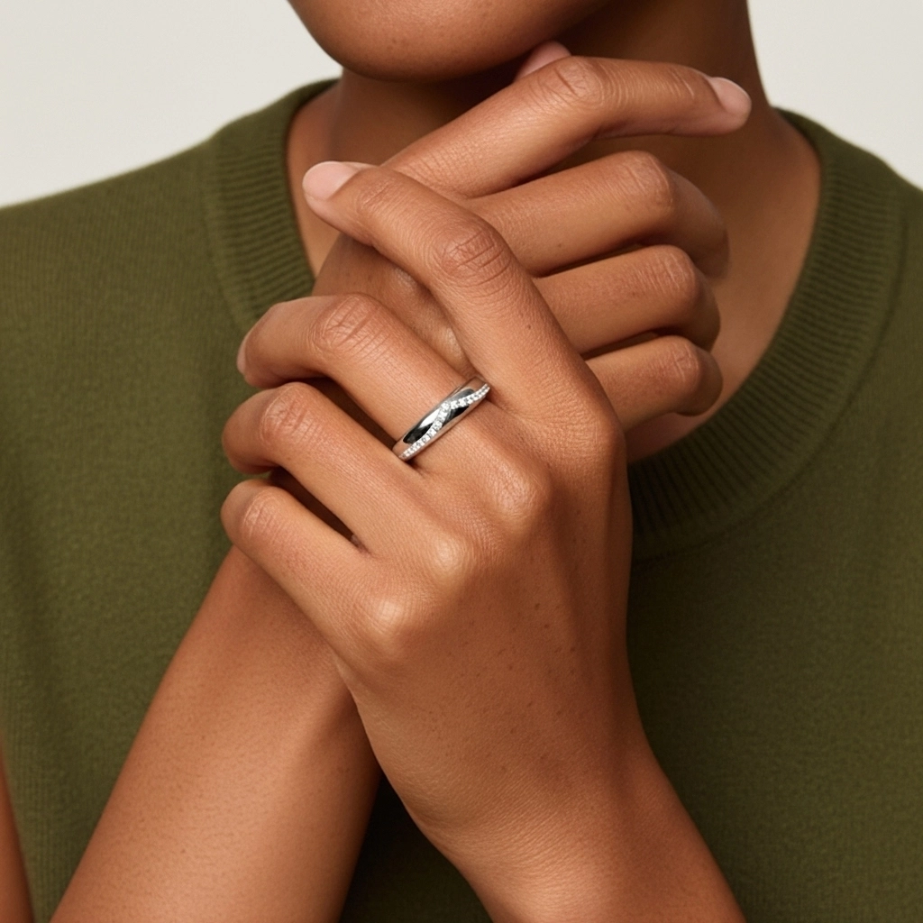 Large Délicat Moissanite Bague de mariage