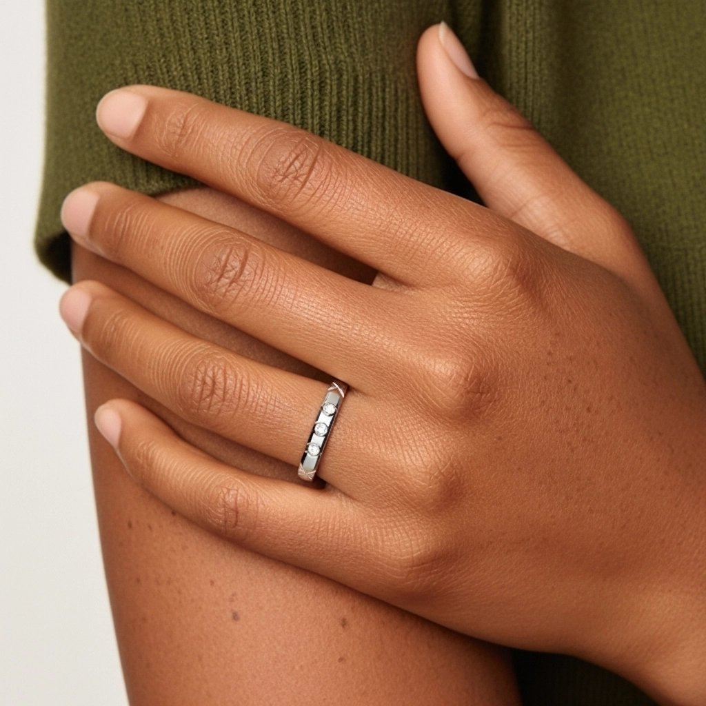 Délicat Empilable Sculpté Moissanite Bague de mariage