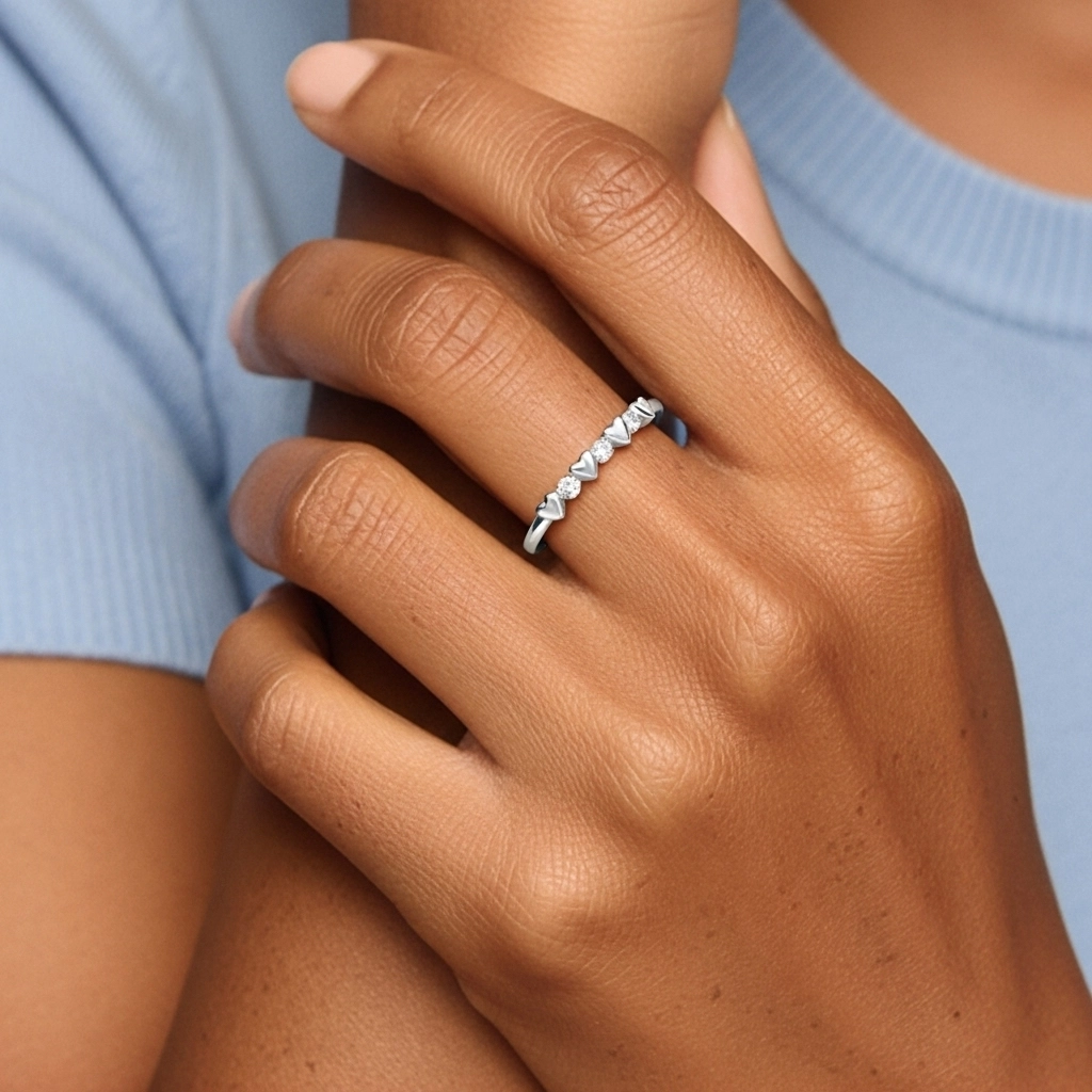 Charming Stackable Heart Moissanite Wedding Ring