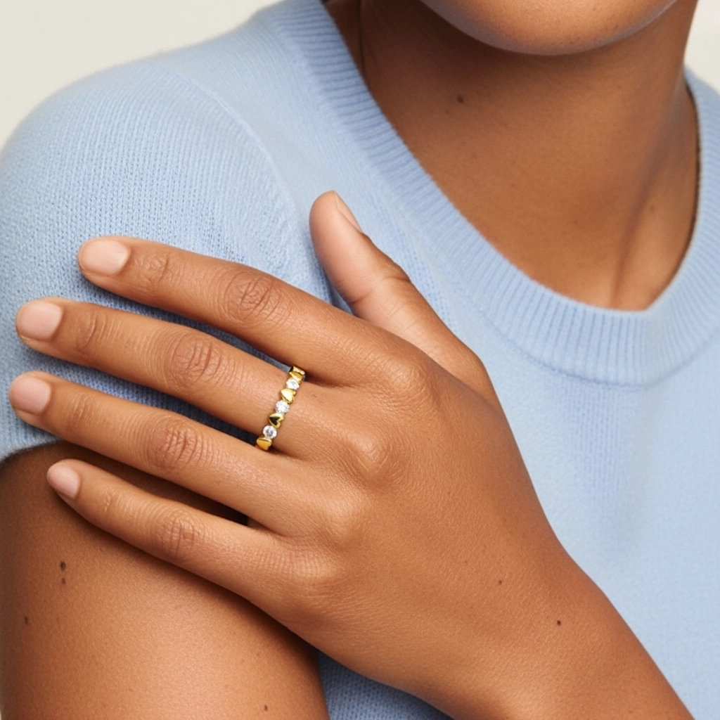 Charming Stackable Heart Moissanite Wedding Ring