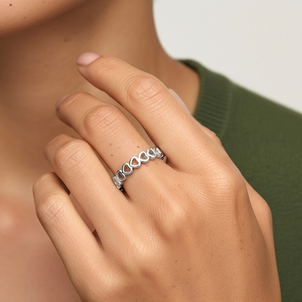 Minimalist Stackable Cutout Heart Wedding Ring