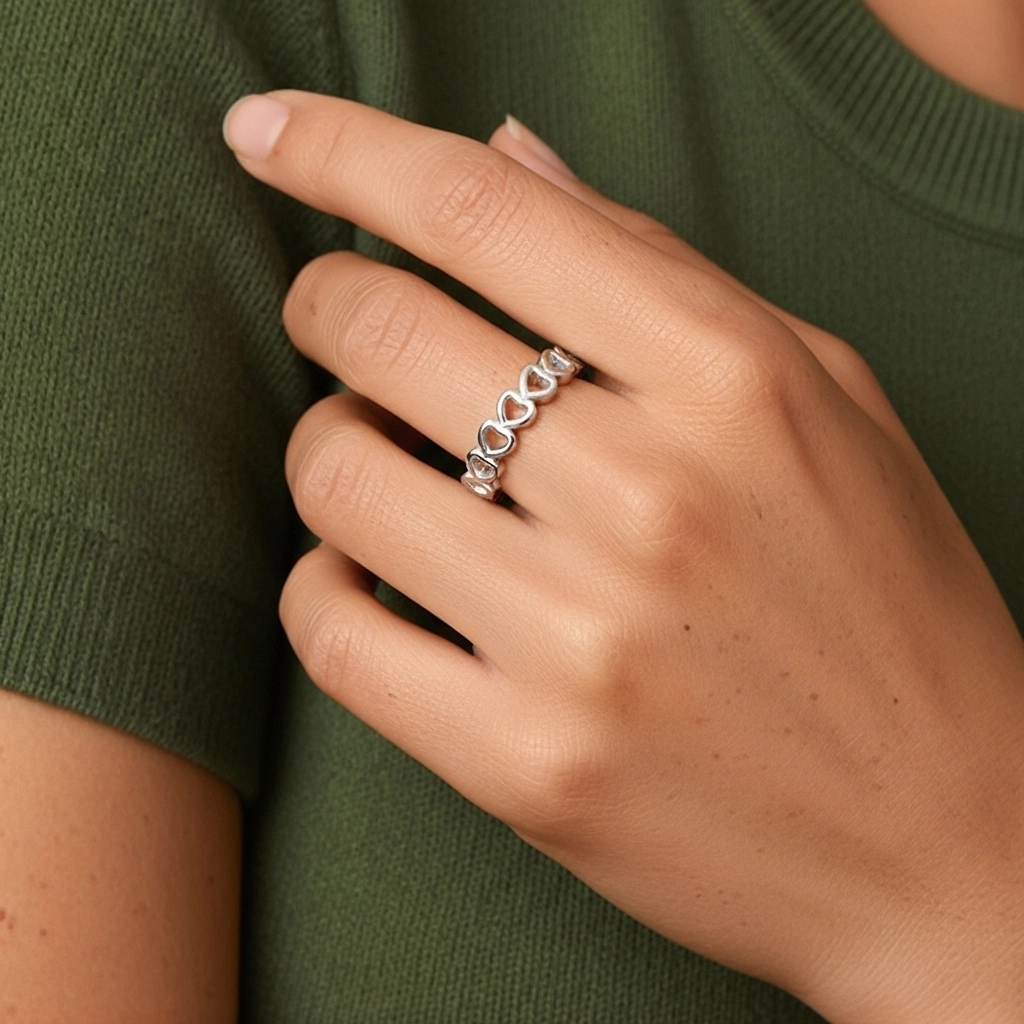 Minimalist Stackable Cutout Heart Wedding Ring