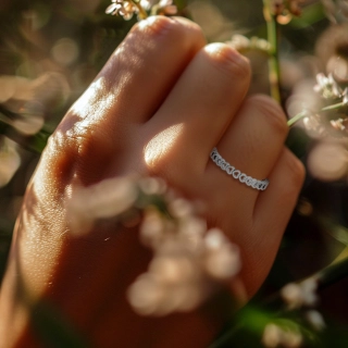 Minimaliste Empilable Découper Cœur Bague de mariage