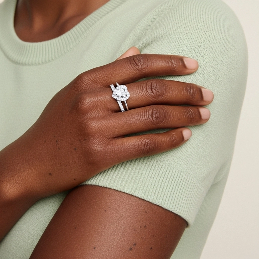 Antique Heart 1.00ct Moissanite Bridal Set