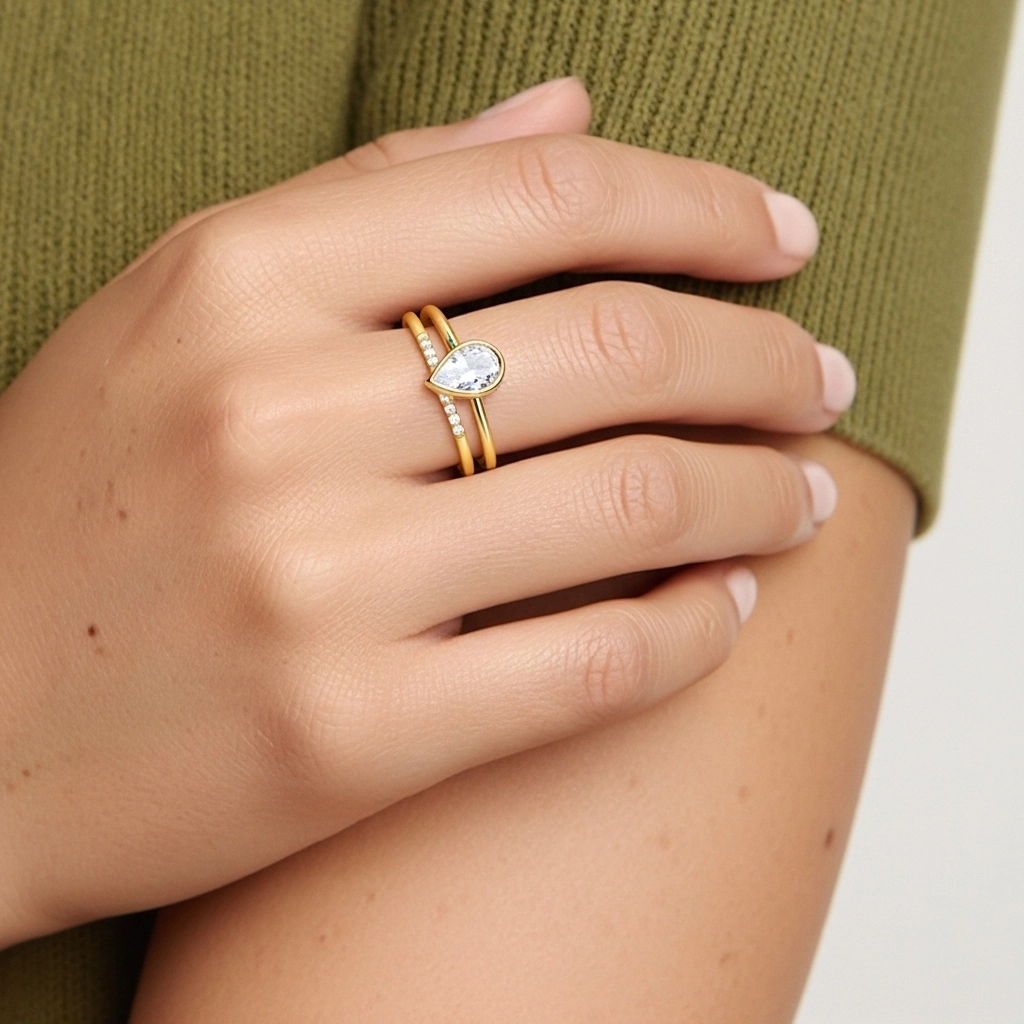 Simple Poire 1.00ct Moissanite Ensemble nuptial