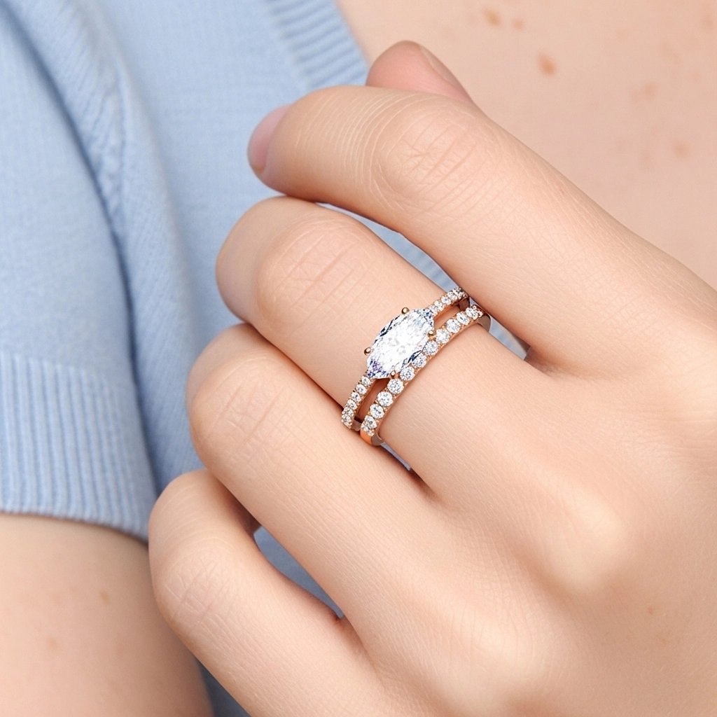 Delicate Women 18K Rose Gold Bridal Set