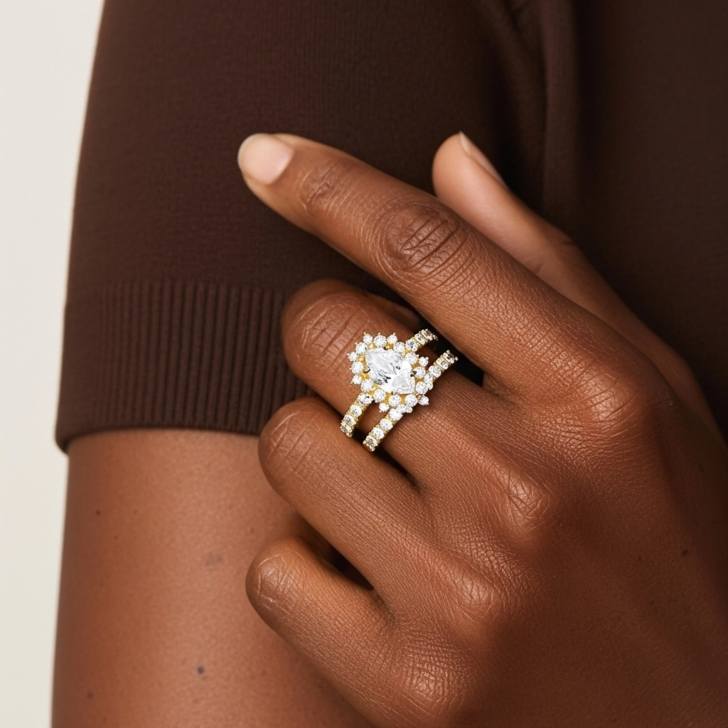 14K Gold Halo Cluster Straight Shank Wedding Ring Set