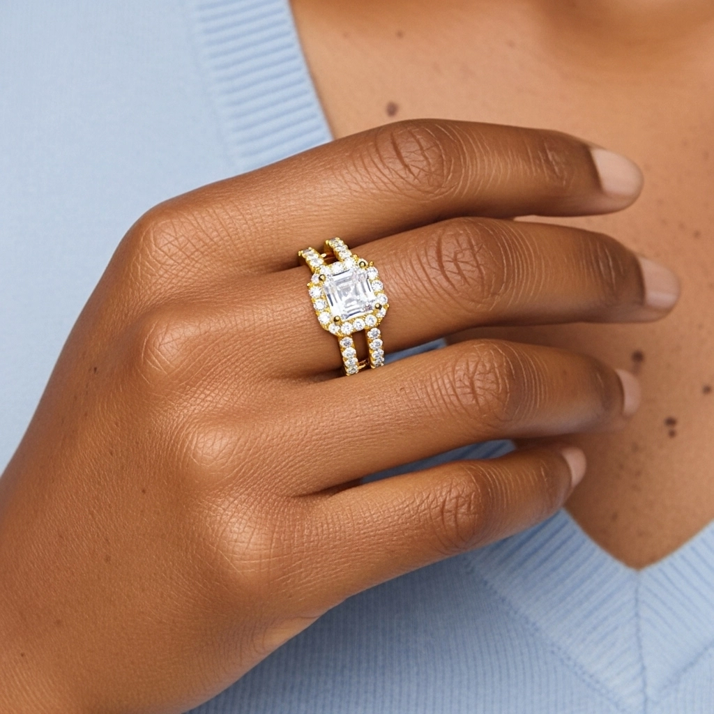 18K Gold Moissanite Wedding Ring Set