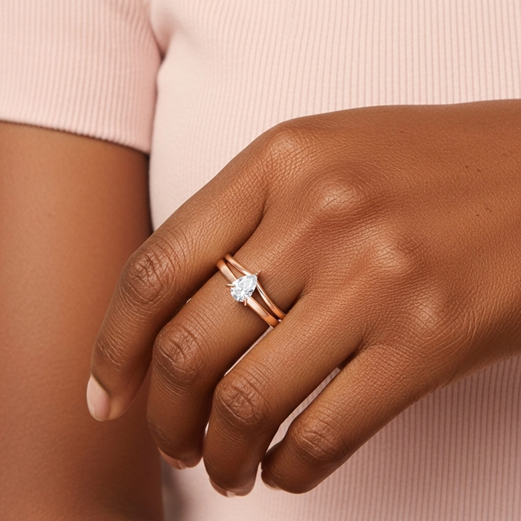 Classique Poire Coupé Ensemble d'alliances