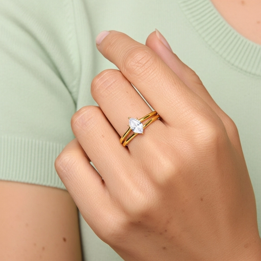 18K Gold Moissanite Bridal Set